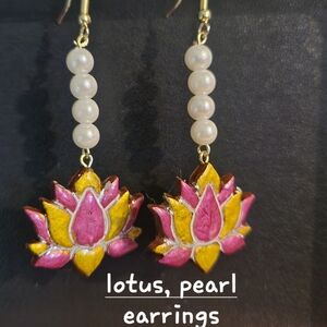Lotus Pearl Earrings - Pink and Gold